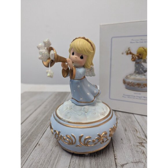 Precious Moments Trumpeting Angel Musical Figurine Hark The Herald Angels Sing - Picture 2 of 6